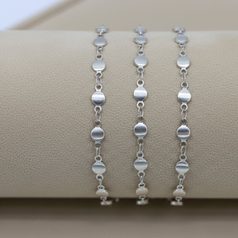 "Elegant & Trendy Bracelet, A Perfect Gift for Women, Thoughtful, EVCH1755 - Picture 3 of 4